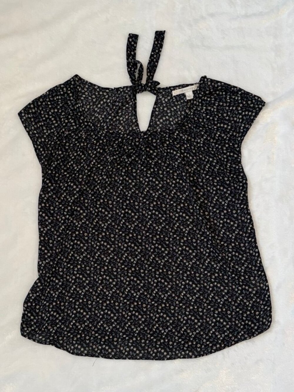 Lauren Conrad Navy Blue Flower Top with back tie bow - Size L